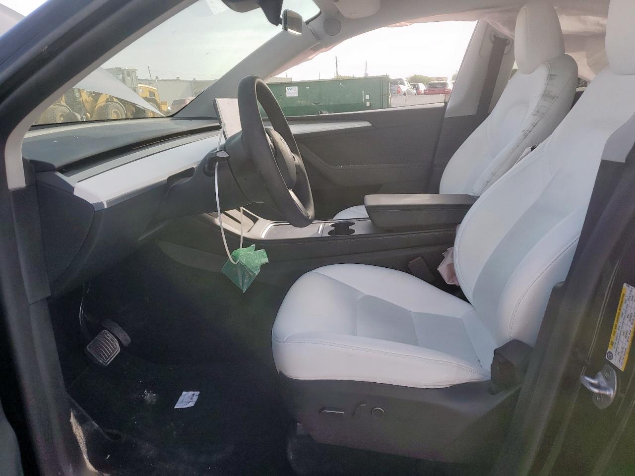 2023 Tesla Model Y VIN: 7SAYGDEE6PA162303 Lot: 71891595