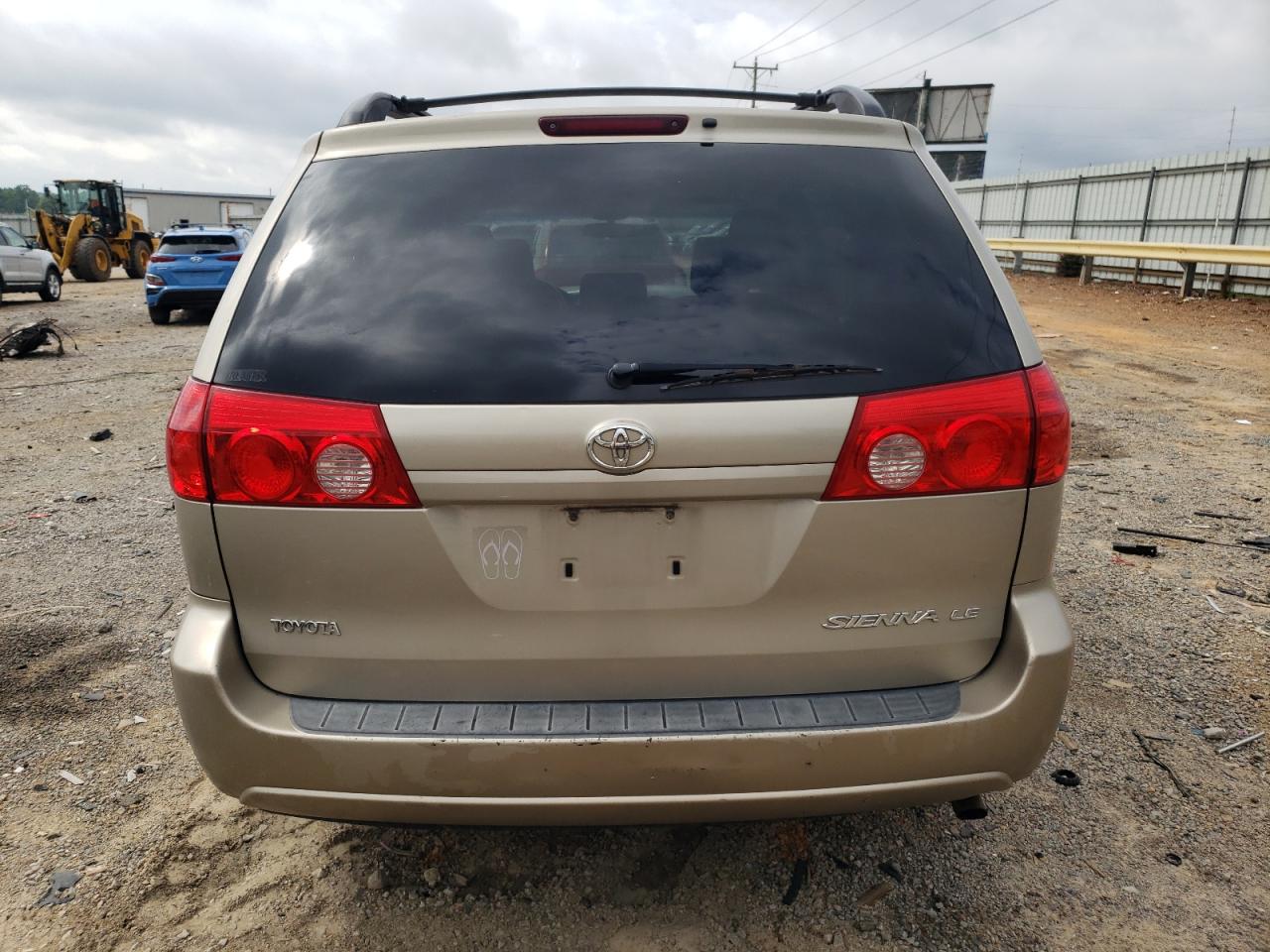 2010 Toyota Sienna Ce VIN: 5TDKK4CC8AS306412 Lot: 64662415