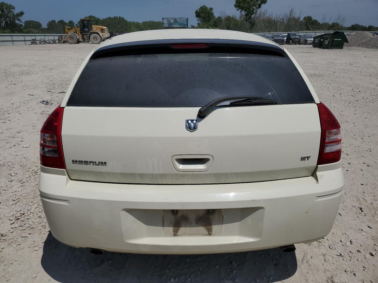 2005 Dodge Magnum R/T VIN: 2D4GV58225H116745 Lot: 65678105