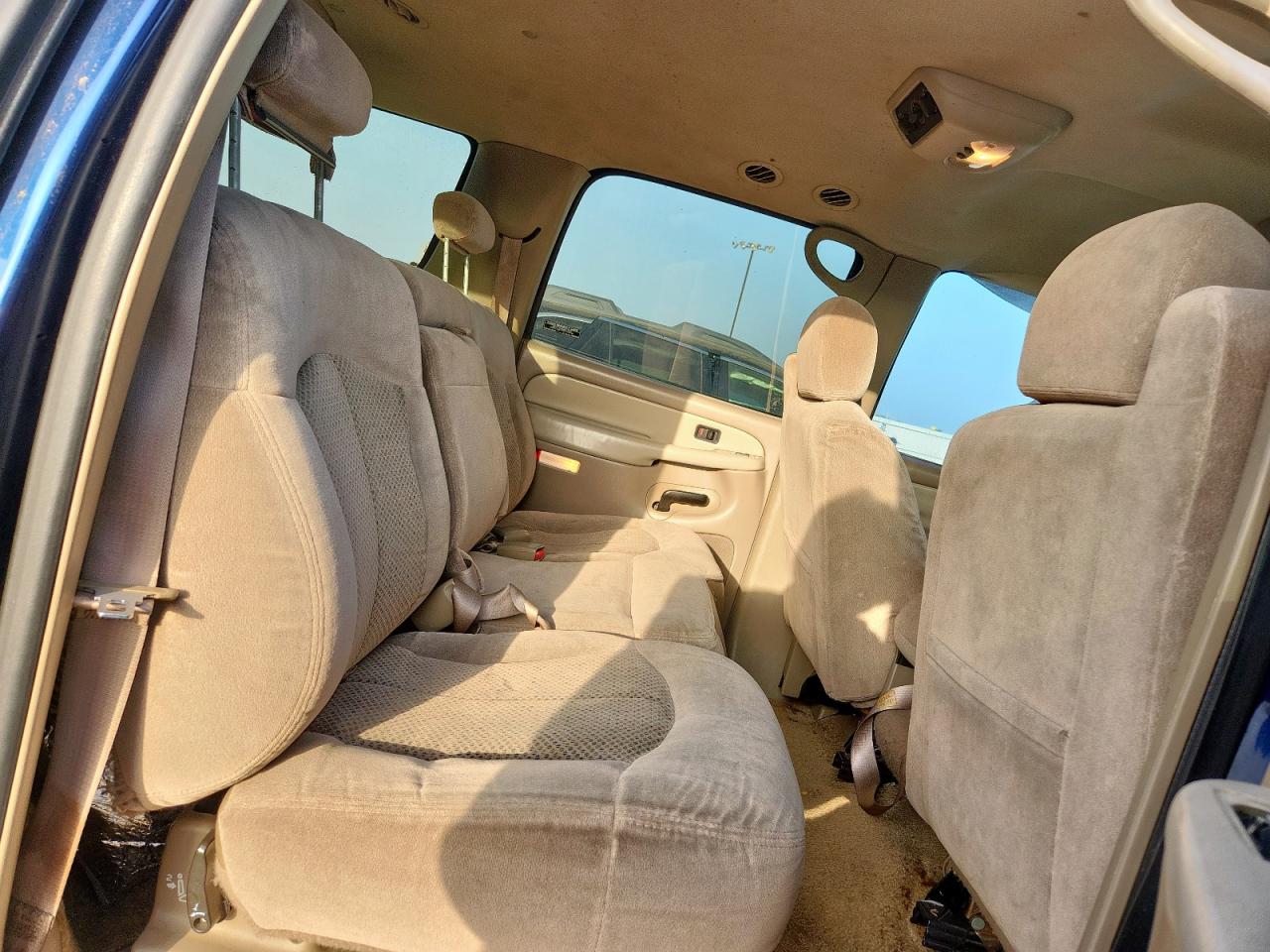 2001 Chevrolet Suburban C1500 VIN: 3GNEC16T11G252977 Lot: 65060545