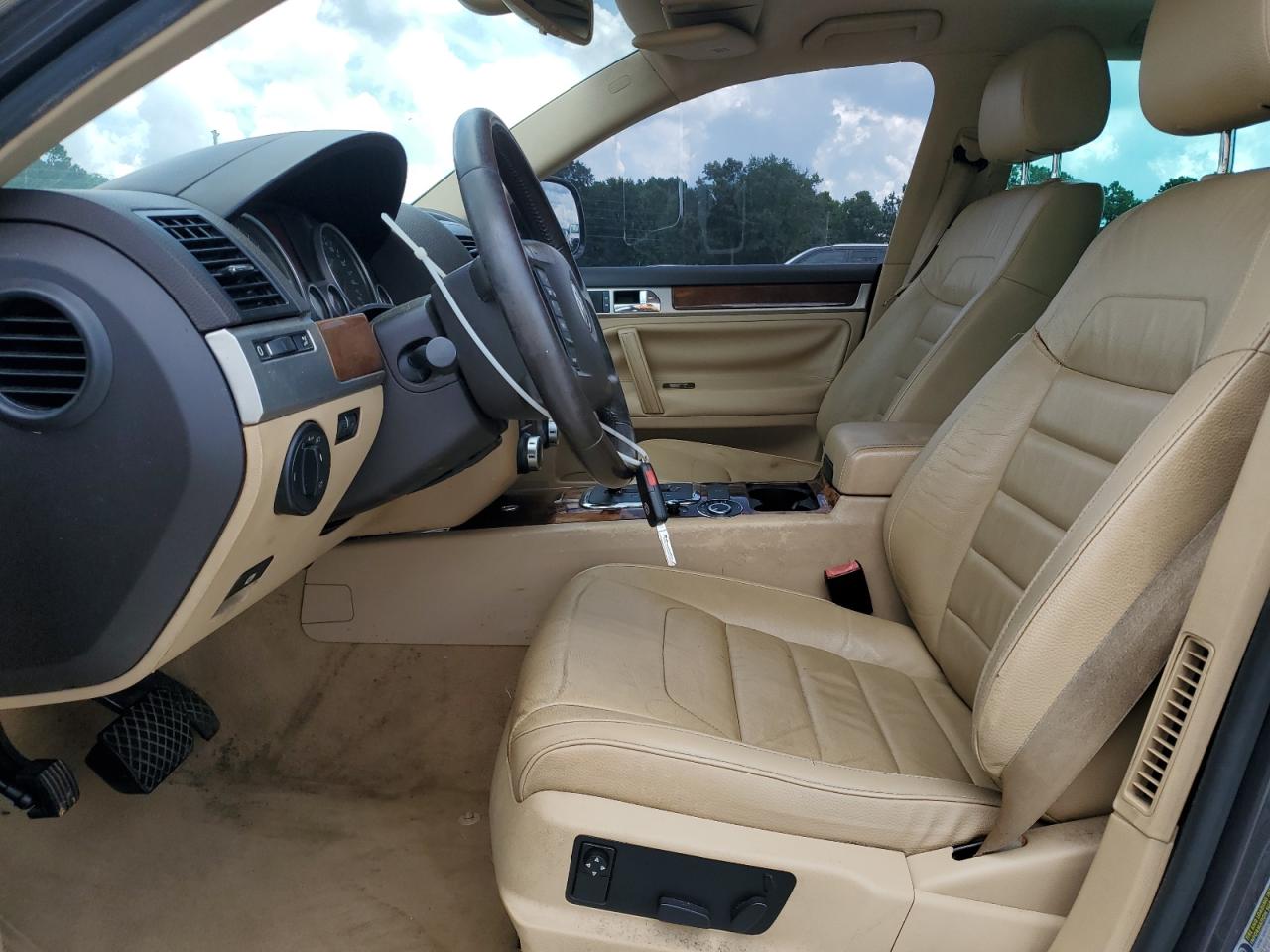 2008 Volkswagen Touareg 2 V6 VIN: WVGBE77L48D072953 Lot: 63320345