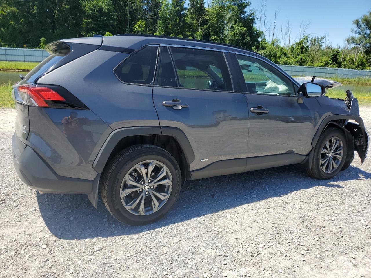 2024 Toyota Rav4 Xle Premium VIN: 2T3B6RFV8RW083006 Lot: 65147215