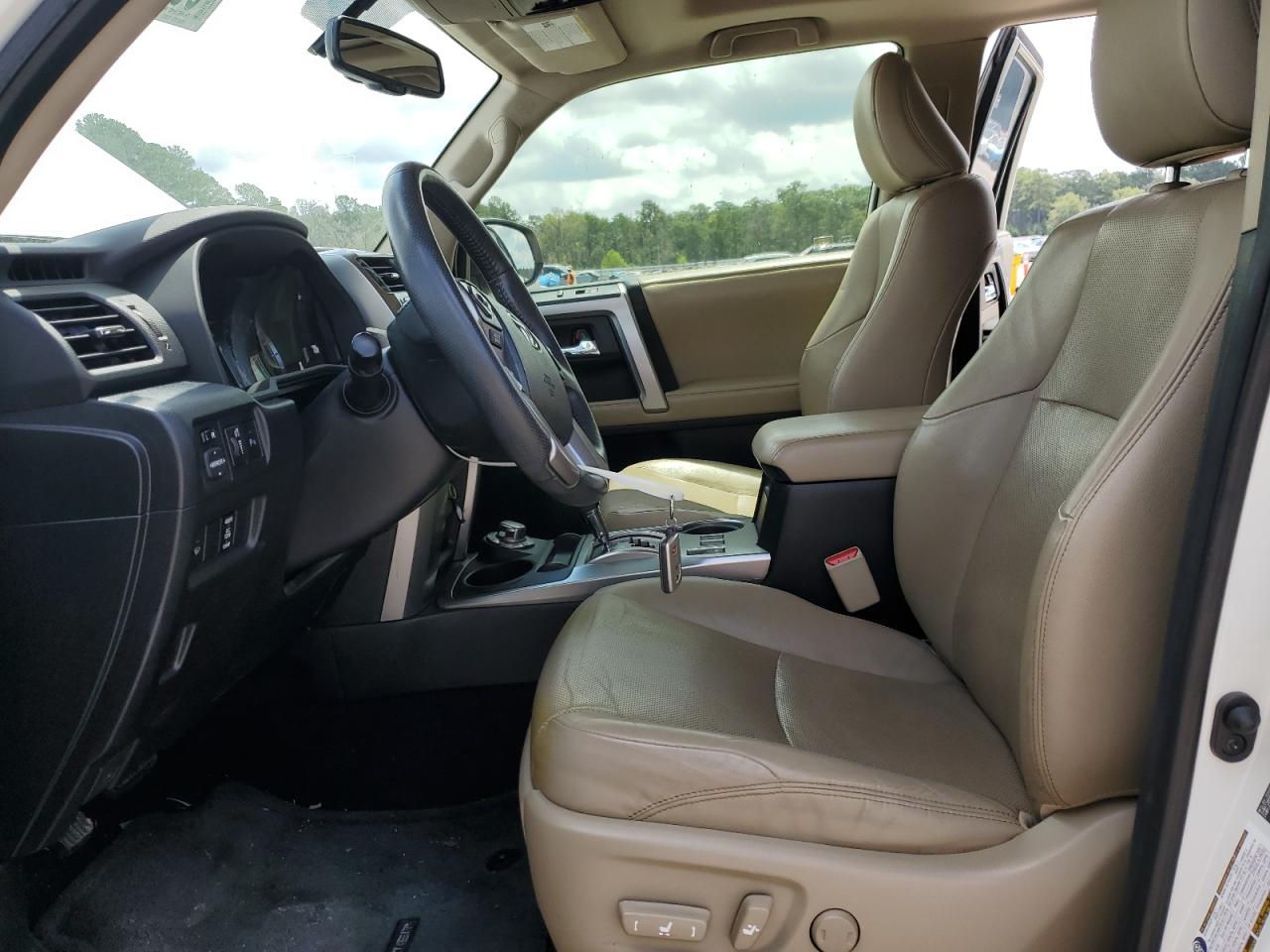 2018 Toyota 4Runner Sr5/Sr5 Premium VIN: JTEBU5JR3J5521057 Lot: 66995915