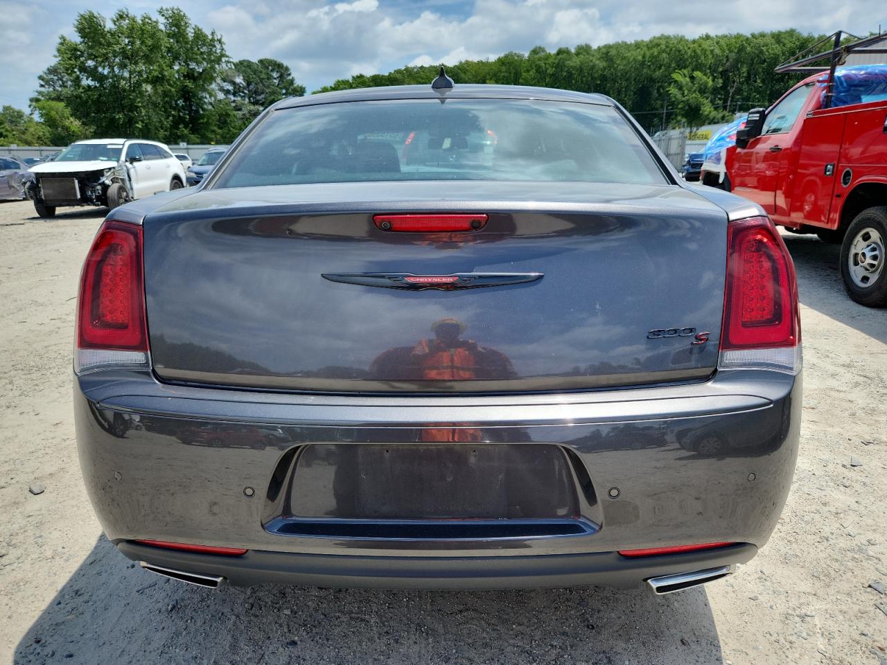 2022 Chrysler 300 S VIN: 2C3CCABG8NH190867 Lot: 65153985