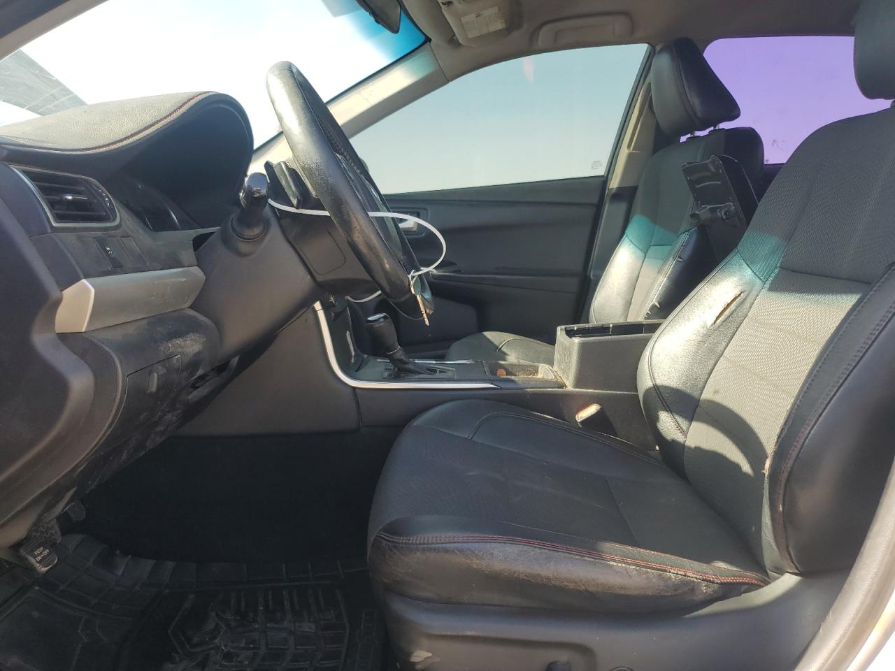 4t1bf1fk8gu206557 4T1BF1FK8GU206557 2016 Toyota Camry Le
