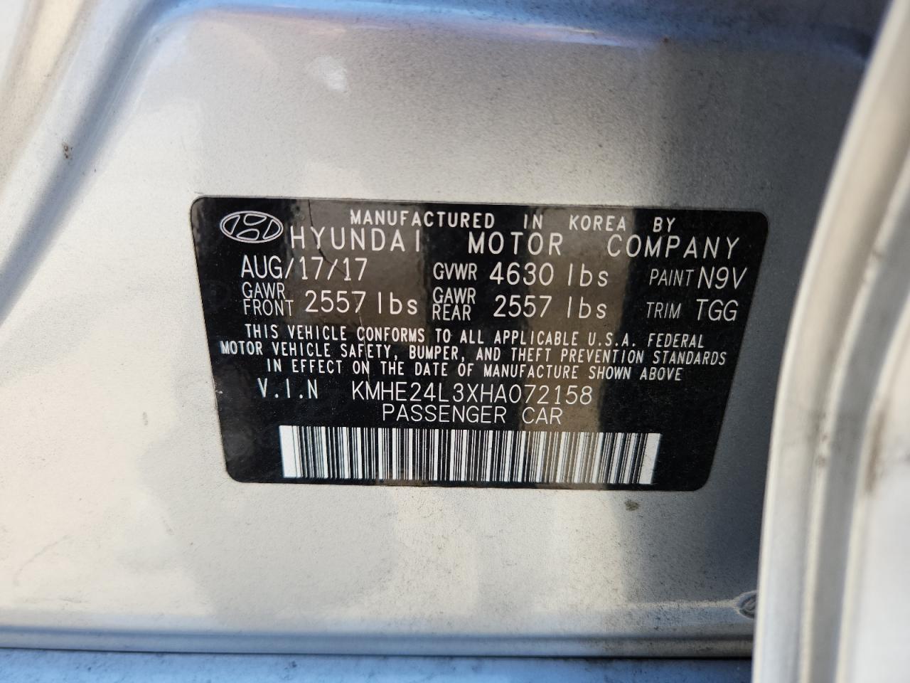 2017 Hyundai Sonata Hybrid VIN: KMHE24L3XHA072158 Lot: 65559015