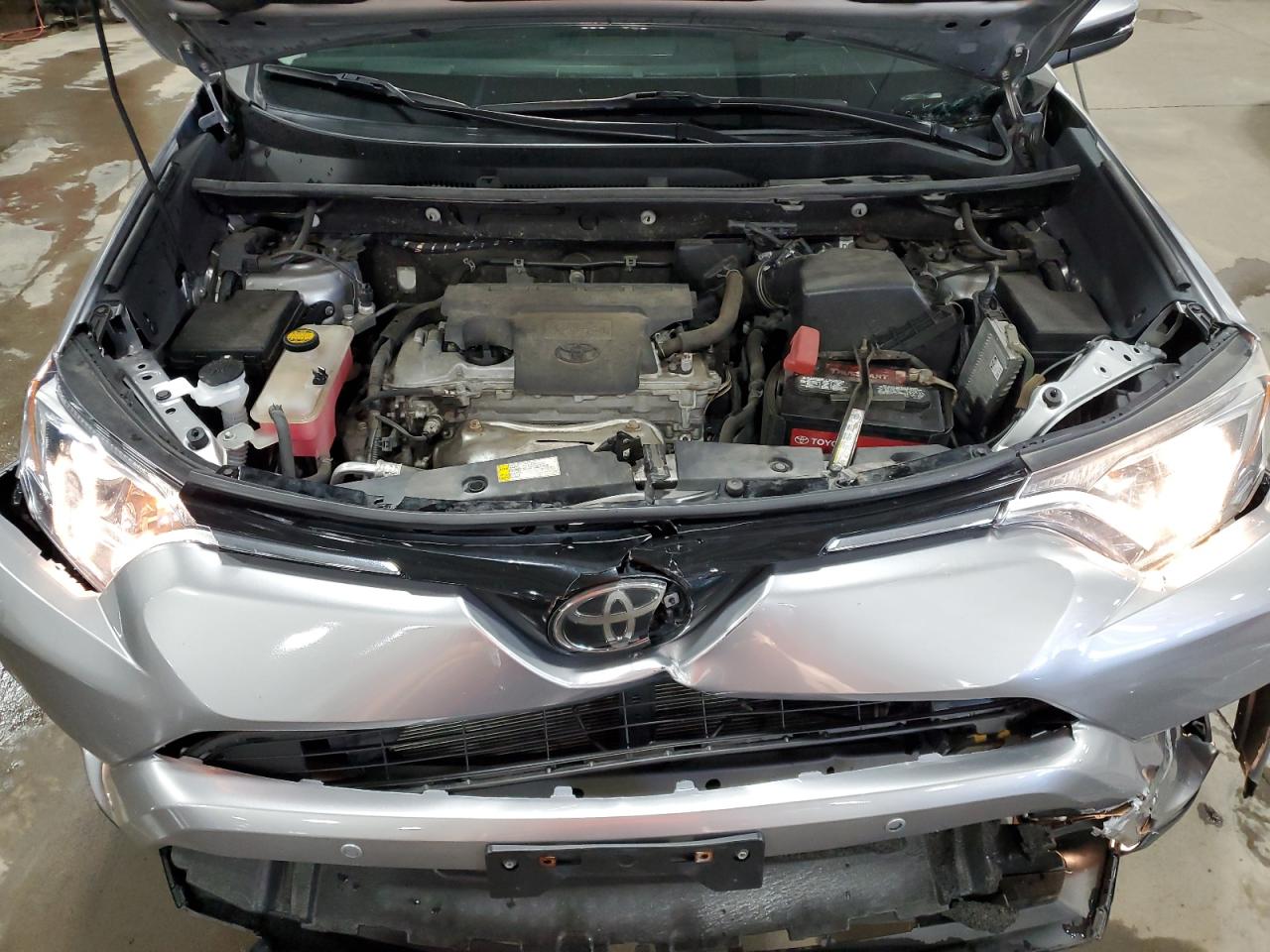 2017 Toyota Rav4 Xle VIN: 2T3RFREVXHW676106 Lot: 65081575