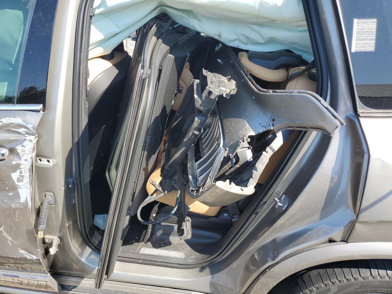 2021 Volvo Xc90 T8 Recharge Inscription VIN: YV4BR0CL0M1692584 Lot: 65145625