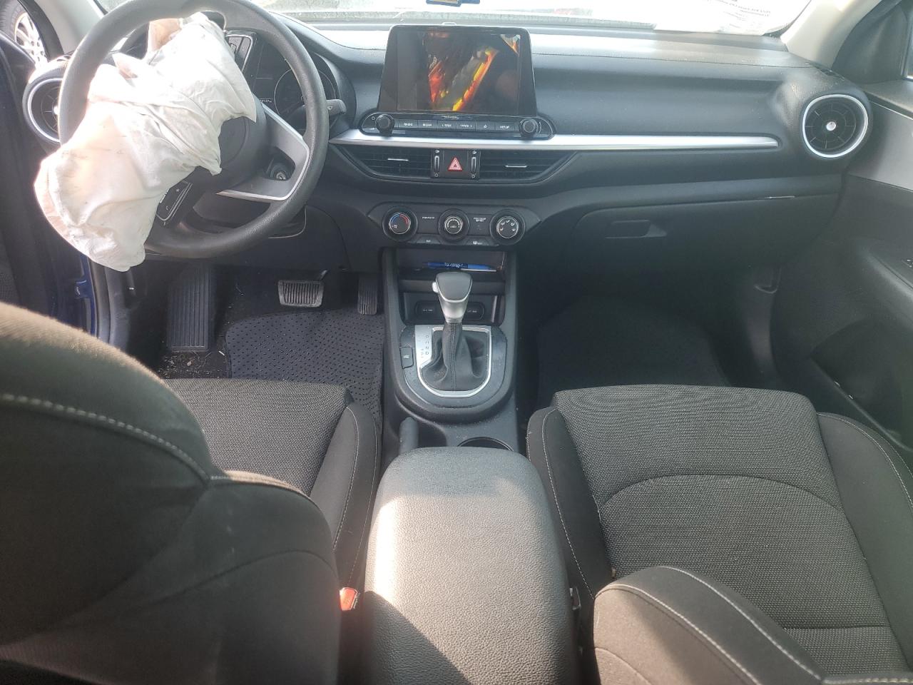 3KPF24AD5NE466454 2022 Kia Forte Fe