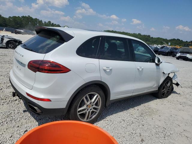  PORSCHE CAYENNE 2016 Biały