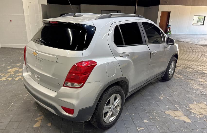  CHEVROLET TRAX 2019 Srebrny