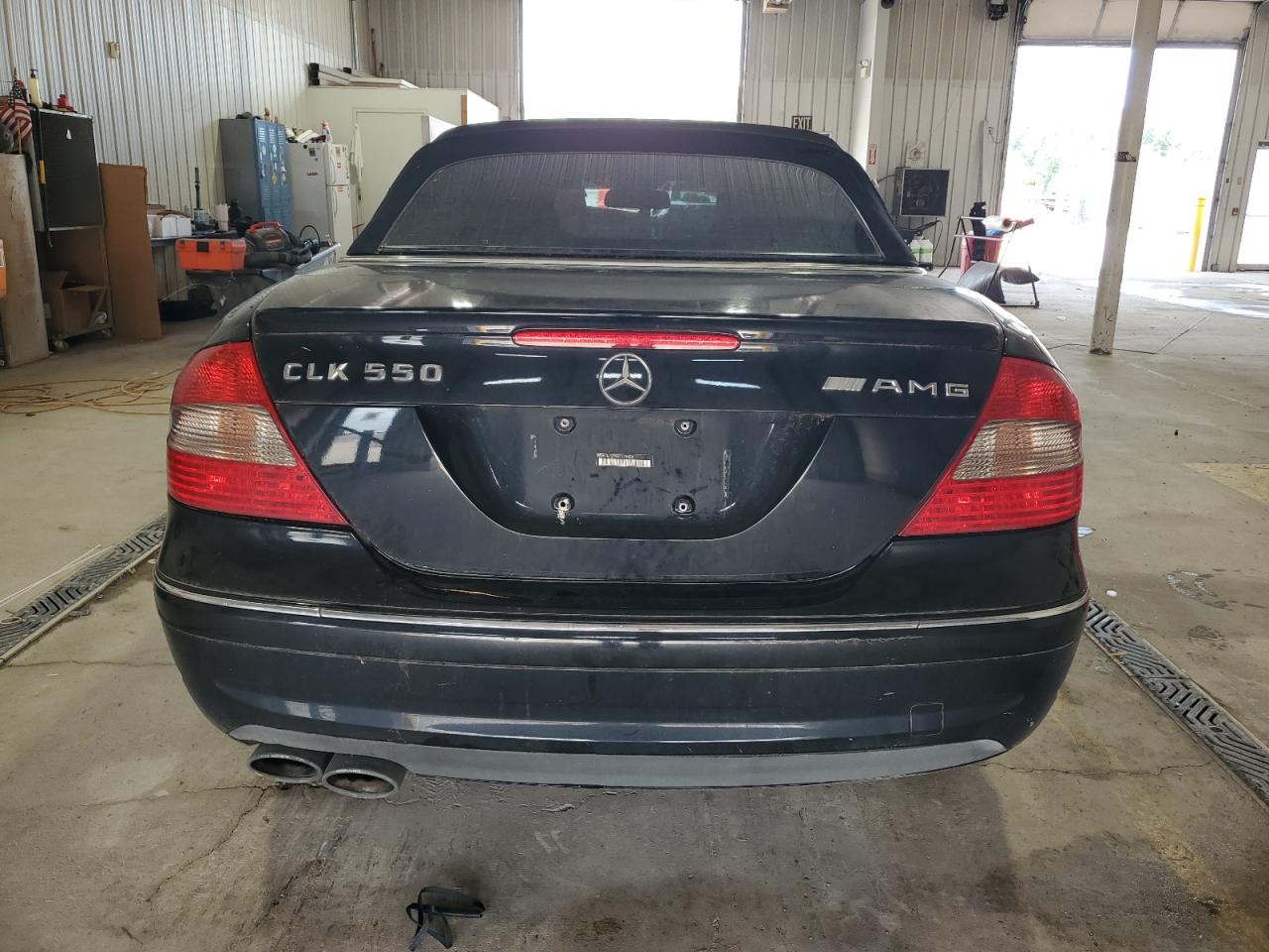 2009 Mercedes-Benz Clk 550 VIN: WDBTK72F99T105826 Lot: 63979325