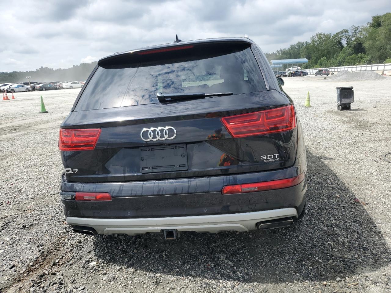 2017 Audi Q7 Premium Plus VIN: WA1LAAF75HD019663 Lot: 67184335