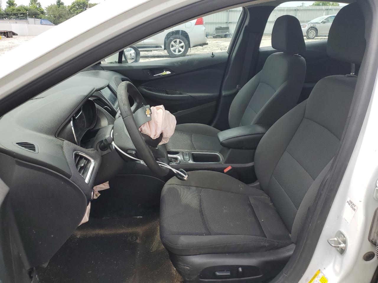 1G1BE5SM5K7109533 CHEVROLET CRUZE 2019