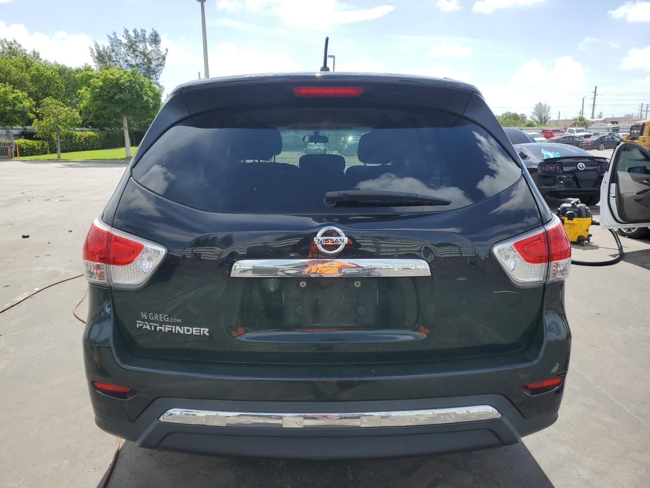 2016 Nissan Pathfinder S VIN: 5N1AR2MN6GC663301 Lot: 64688805