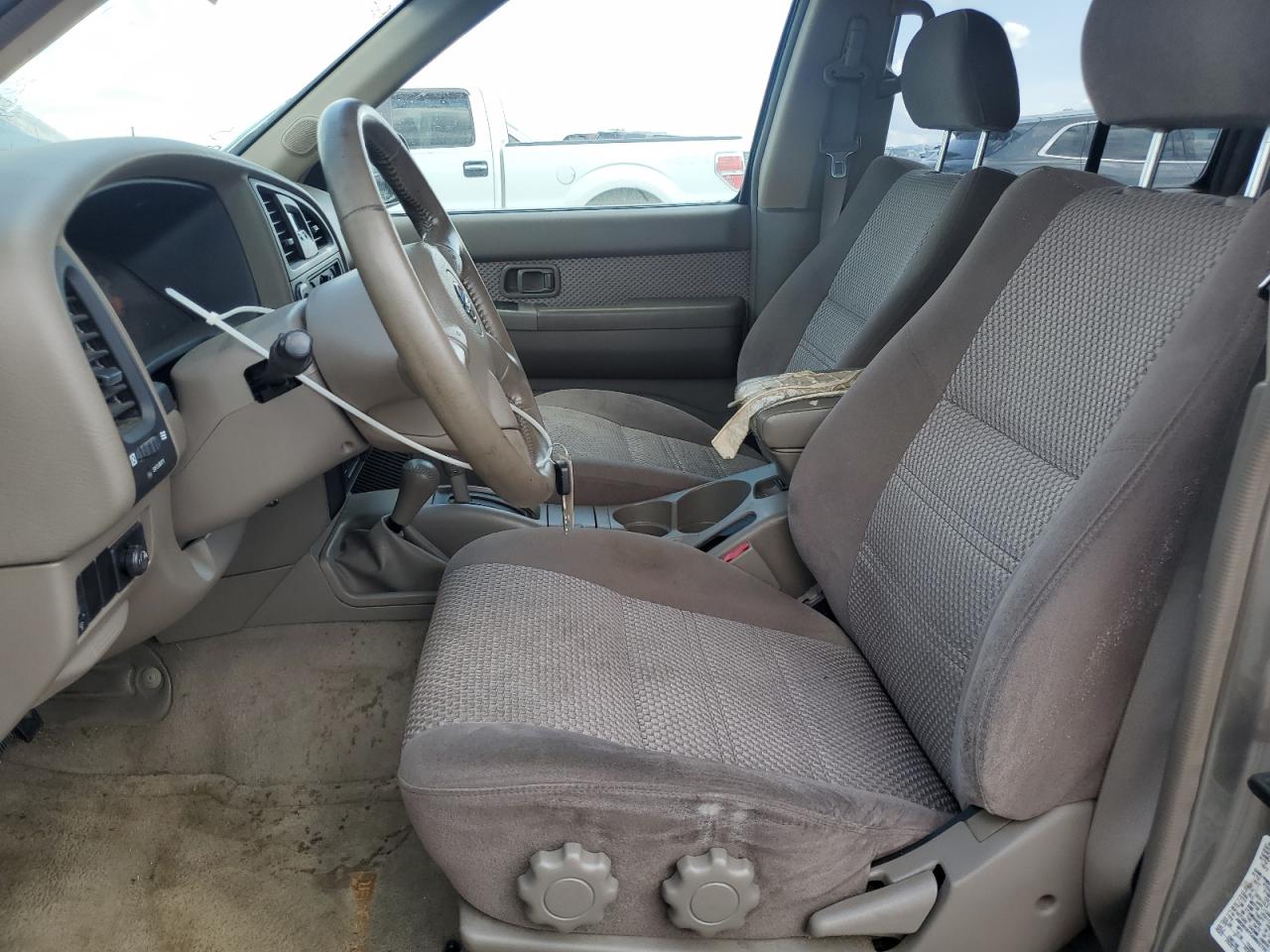 2004 Nissan Pathfinder Le VIN: JN8DR09Y54W902795 Lot: 63010235