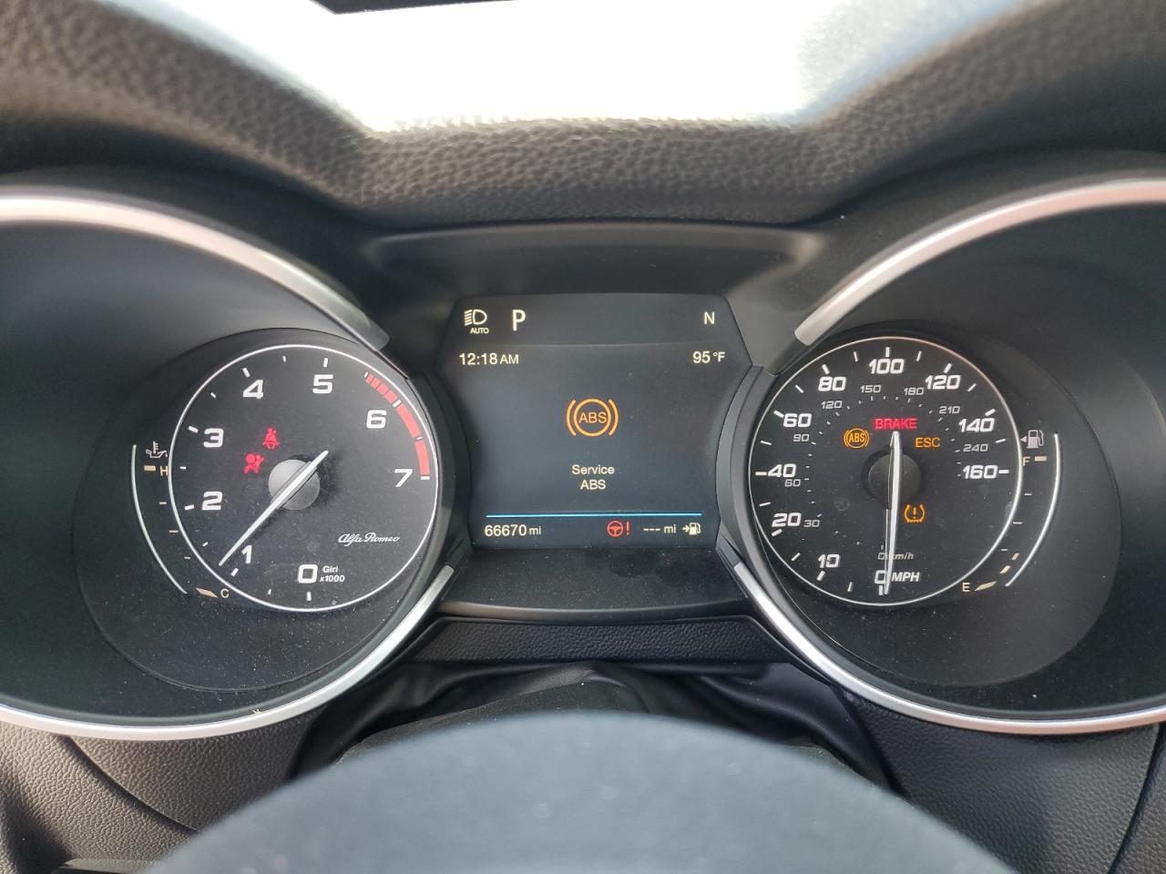 2019 Alfa Romeo Stelvio VIN: ZASPAJAN4K7C70586 Lot: 64694775