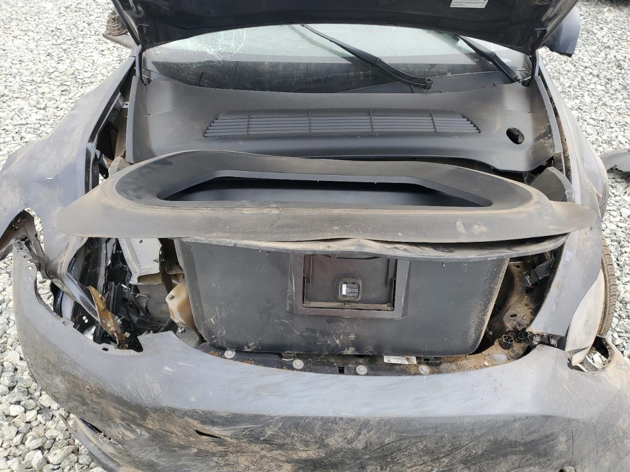 2025 Tesla Model Y VIN: 7SAYGDED1SF301739 Lot: 63226275