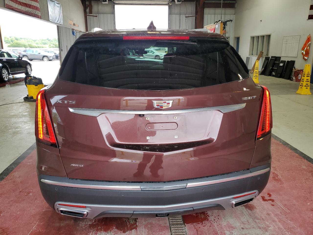 2022 Cadillac Xt5 Premium Luxury VIN: 1GYKNDR47NZ180615 Lot: 64355375