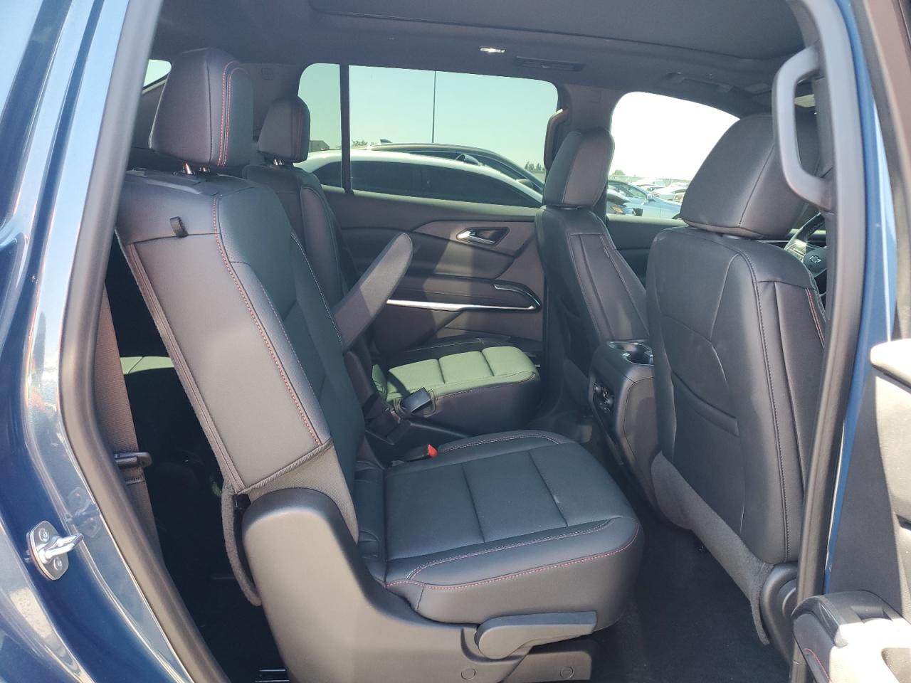 2024 Chevrolet Traverse Lt Z71 VIN: 1GNEVJKS6RJ216803 Lot: 64586325