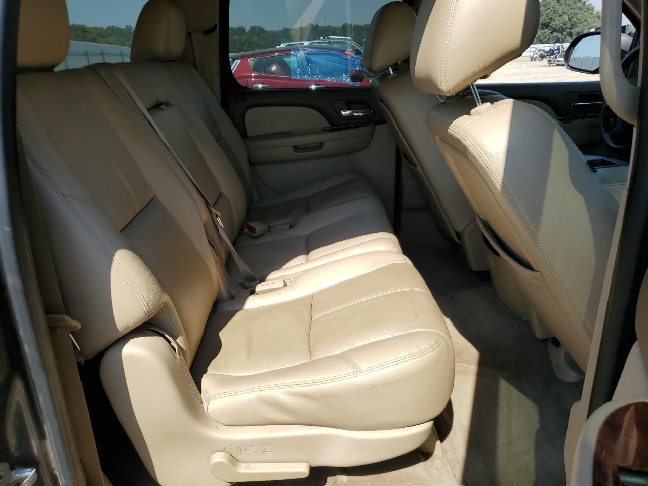 2012 Chevrolet Suburban K1500 Lt VIN: 1GNSKJE7XCR178701 Lot: 65645445