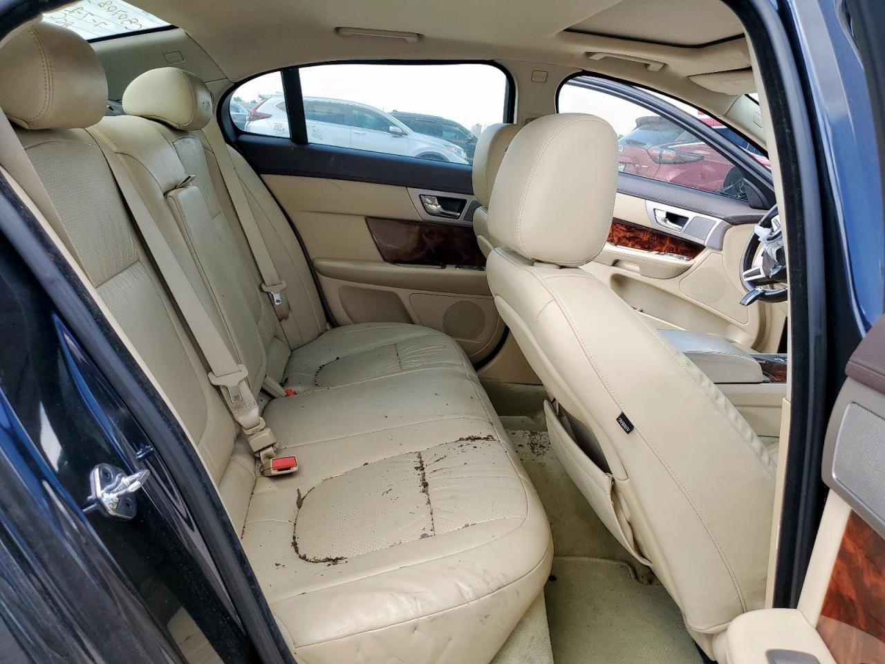 2011 Jaguar Xf Premium VIN: SAJWA0GB9BLS19508 Lot: 65870085