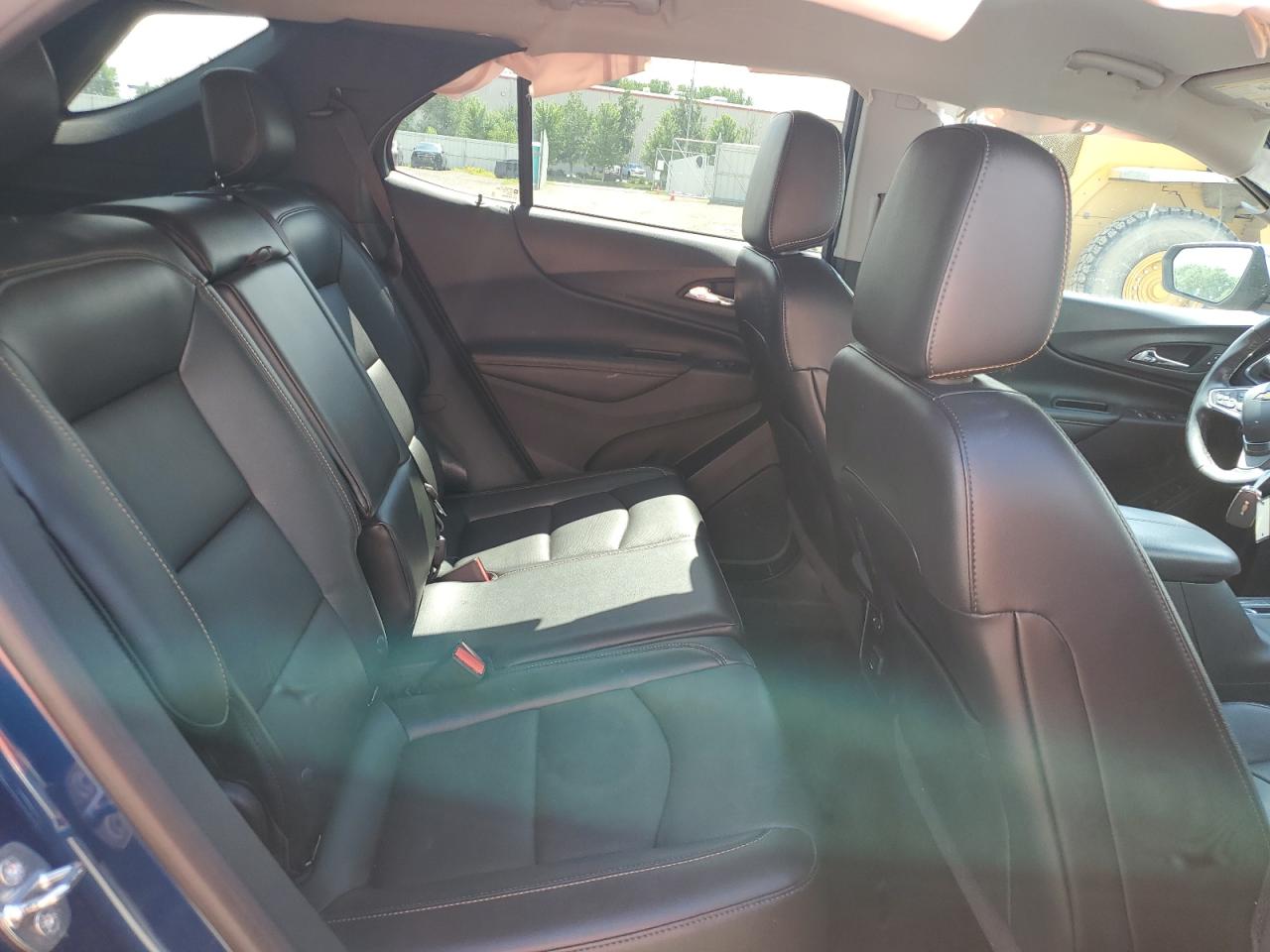 2019 Chevrolet Equinox Premier VIN: 3GNAXYEX2KL240233 Lot: 64399095