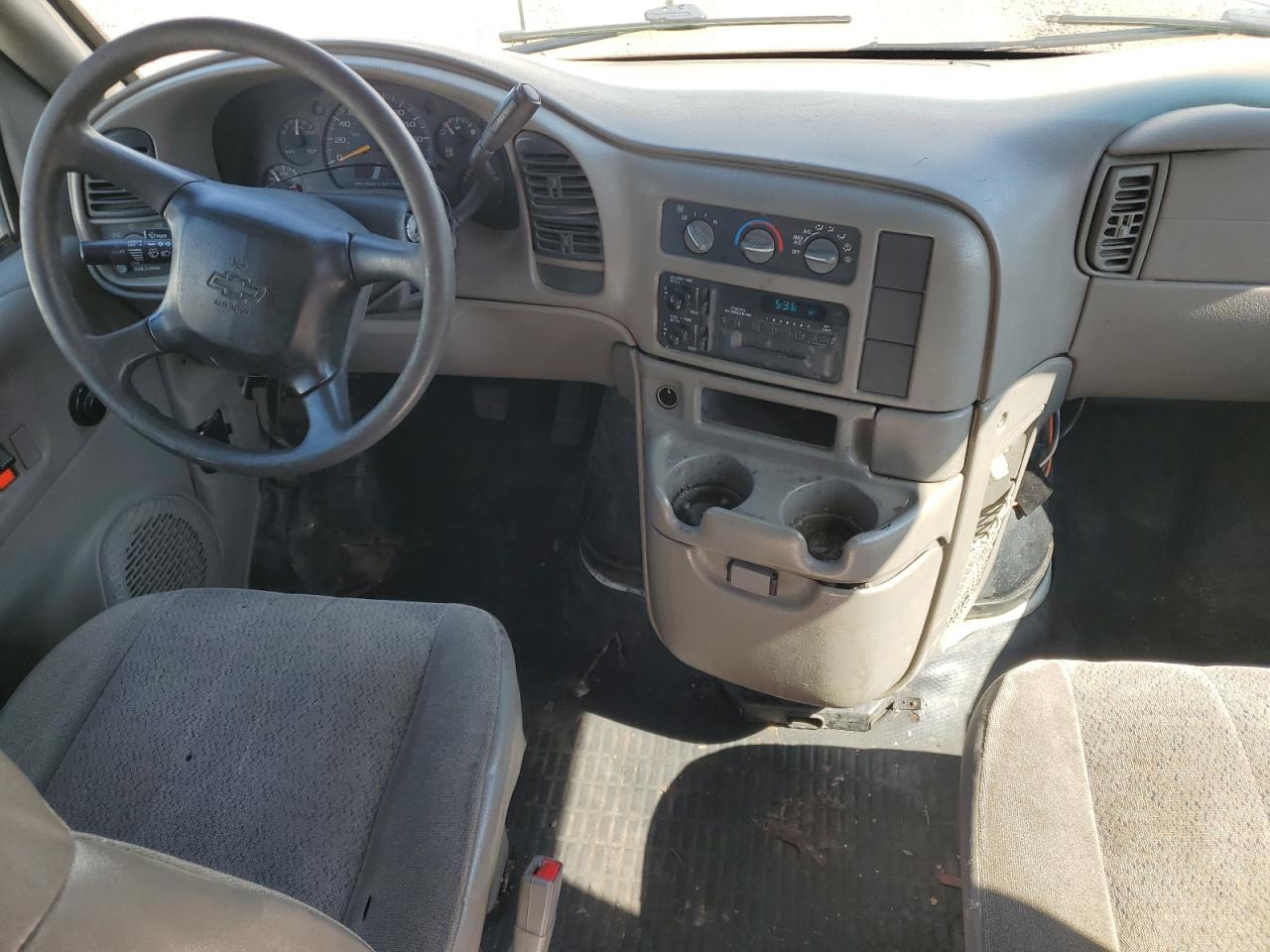 2004 Chevrolet Astro VIN: 1GCDM19X24B102583 Lot: 63305985