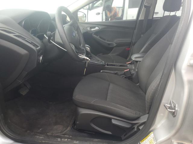 Hatchbacks FORD FOCUS 2016 Silver