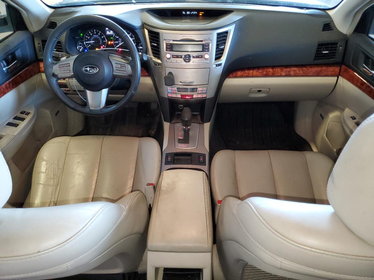 2011 Subaru Outback 2.5I Limited VIN: 4S4BRBJC1B3421189 Lot: 64988445