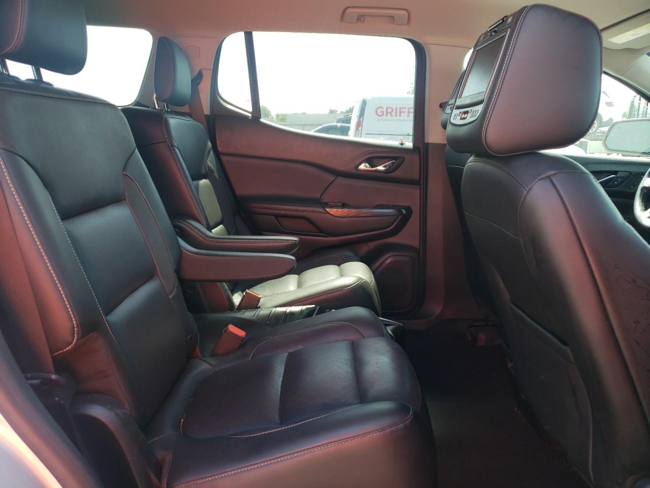 1gkknnls4hz177215 1GKKNNLS4HZ177215 2017 GMC Acadia Slt-2
