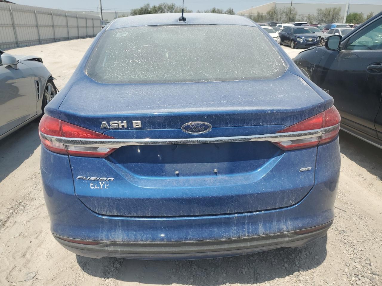 3FA6P0H73HR142979 2017 Ford Fusion Se