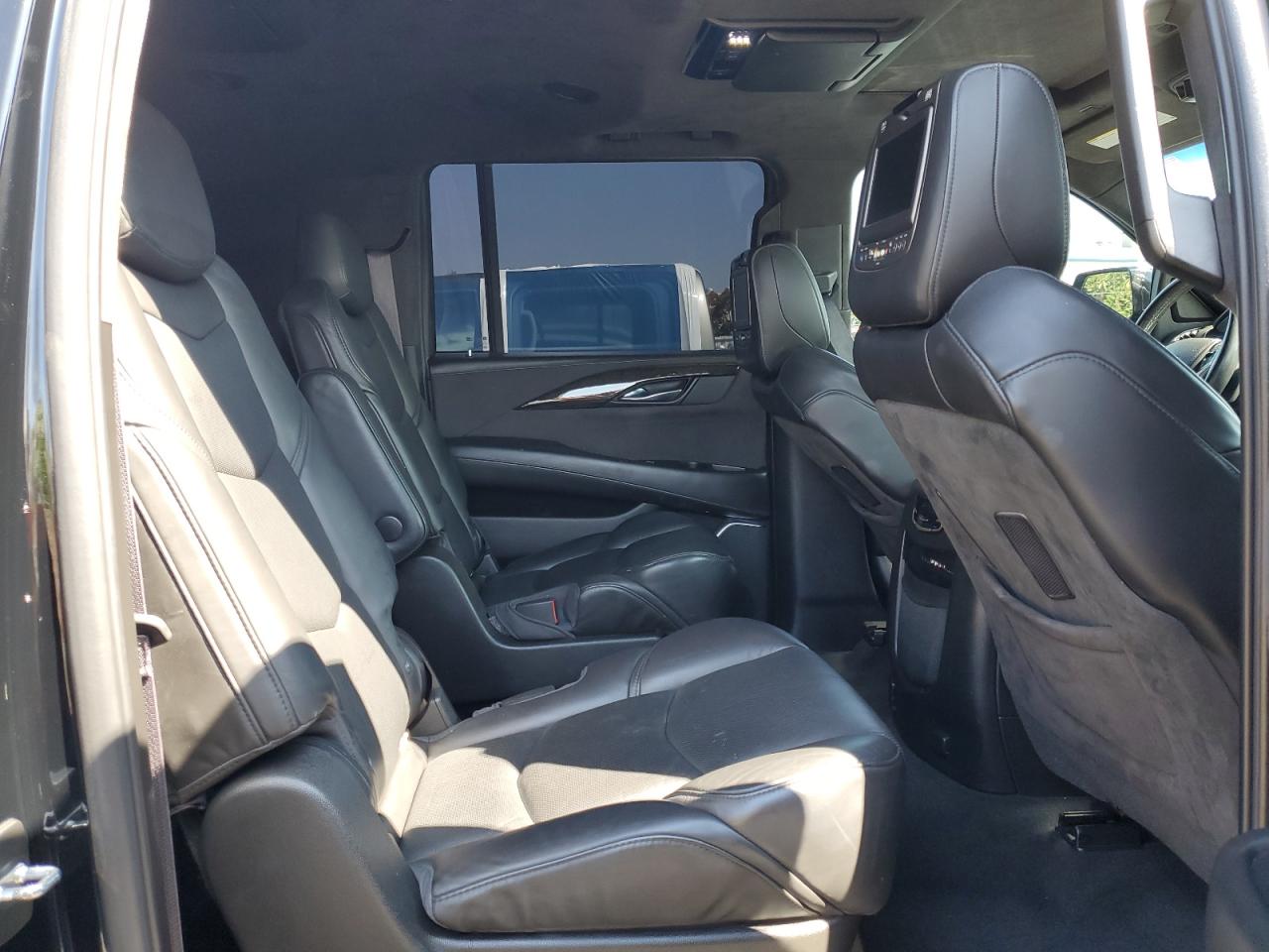 2016 Cadillac Escalade Esv Platinum VIN: 1GYS4KKJ4GR290449 Lot: 65465005