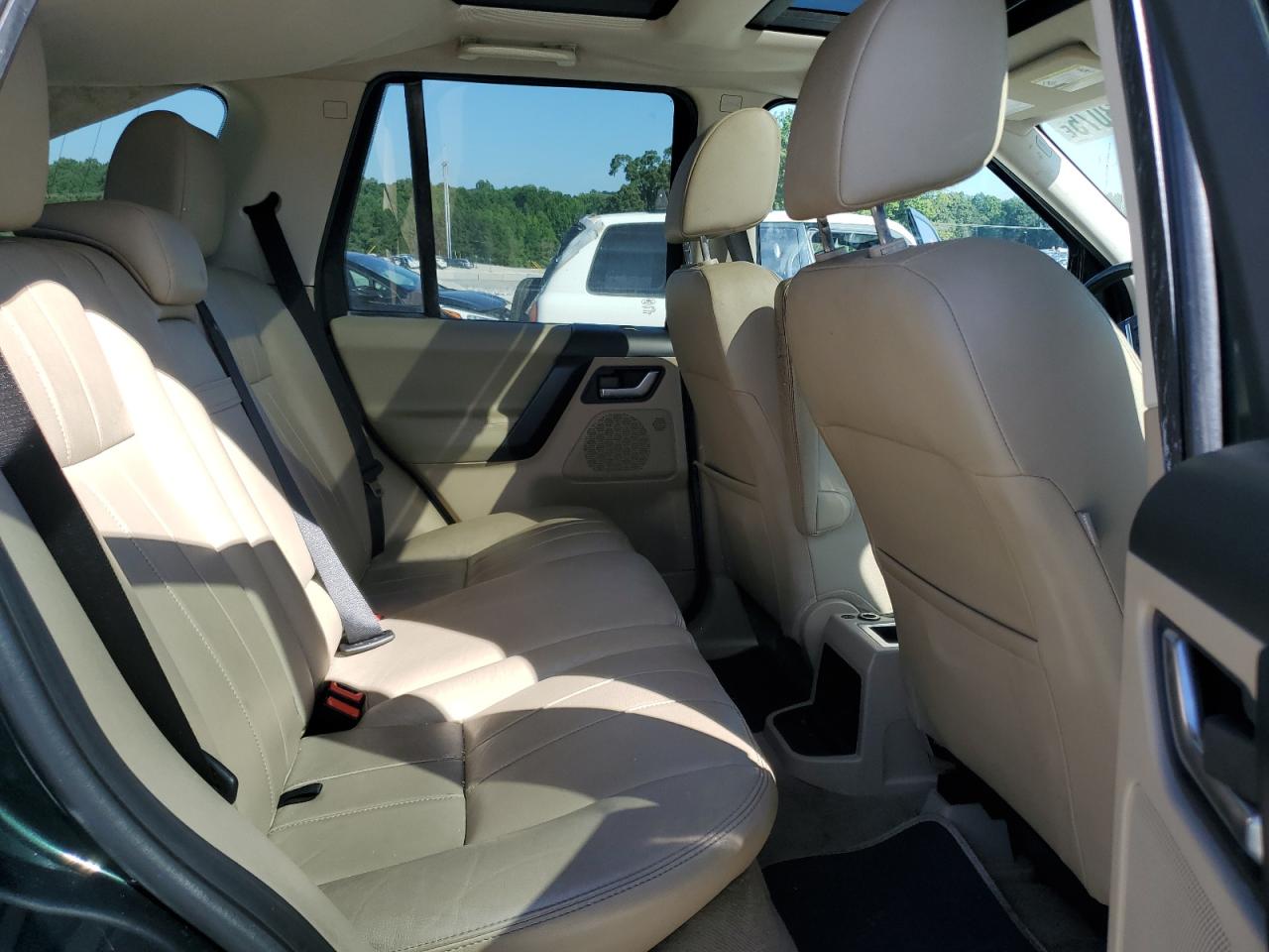 2011 Land Rover Lr2 Hse VIN: SALFR2BN4BH264789 Lot: 63823075
