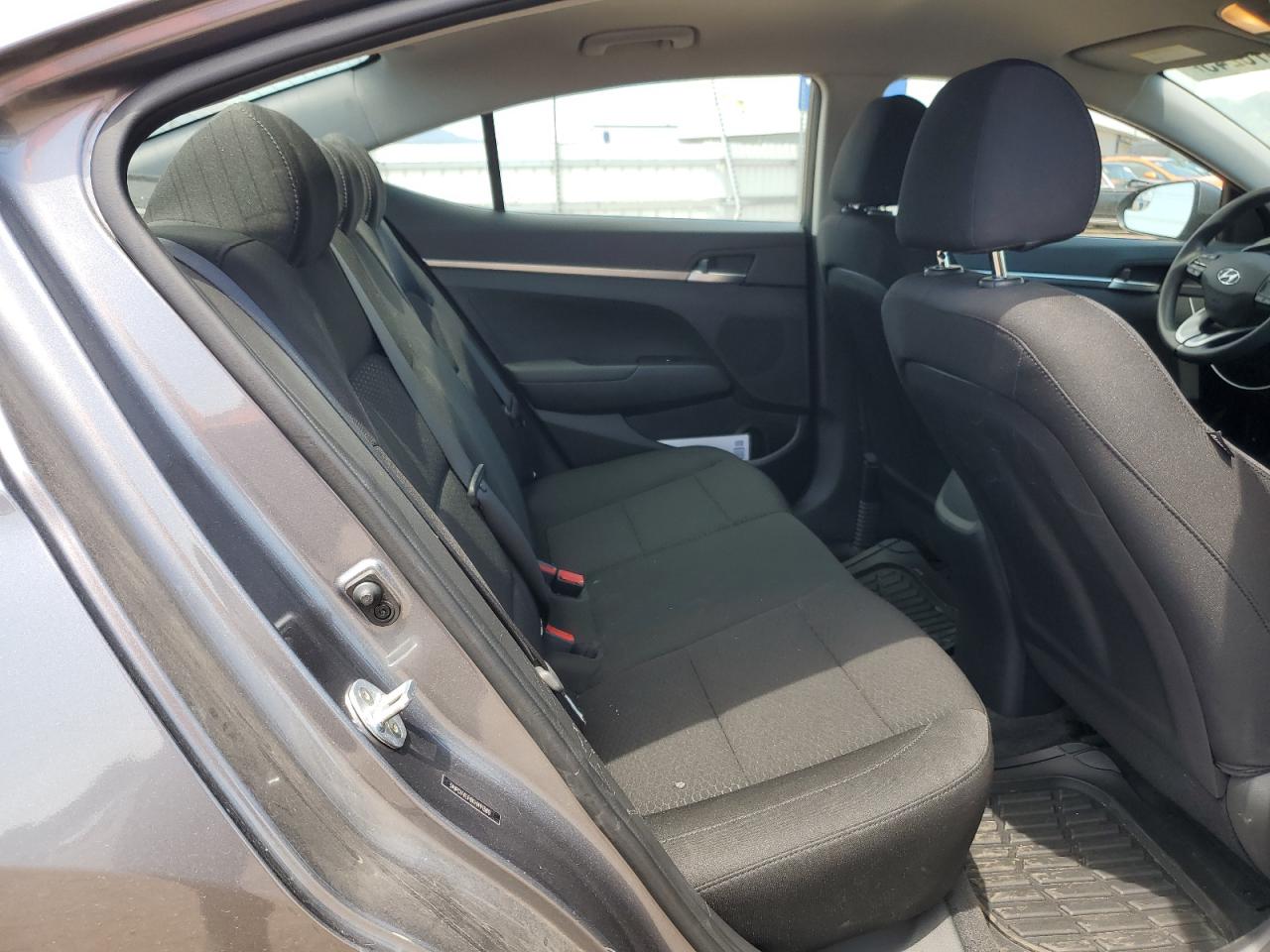 2019 Hyundai Elantra Se VIN: 5NPD74LF8KH491380 Lot: 64678245
