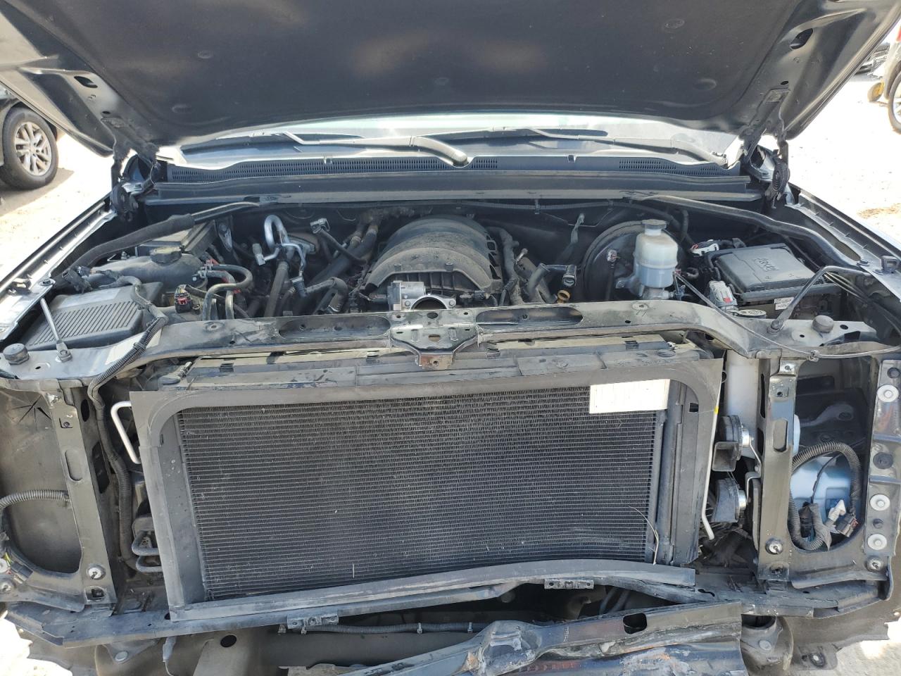 2019 Chevrolet Tahoe C1500 Lt VIN: 1GNSCBKC8KR219202 Lot: 66198535