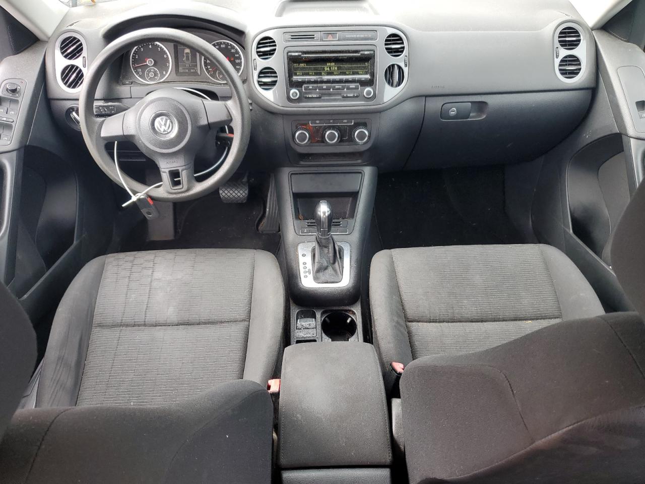 2012 Volkswagen Tiguan S VIN: WVGAV7AX6CW584041 Lot: 63930445