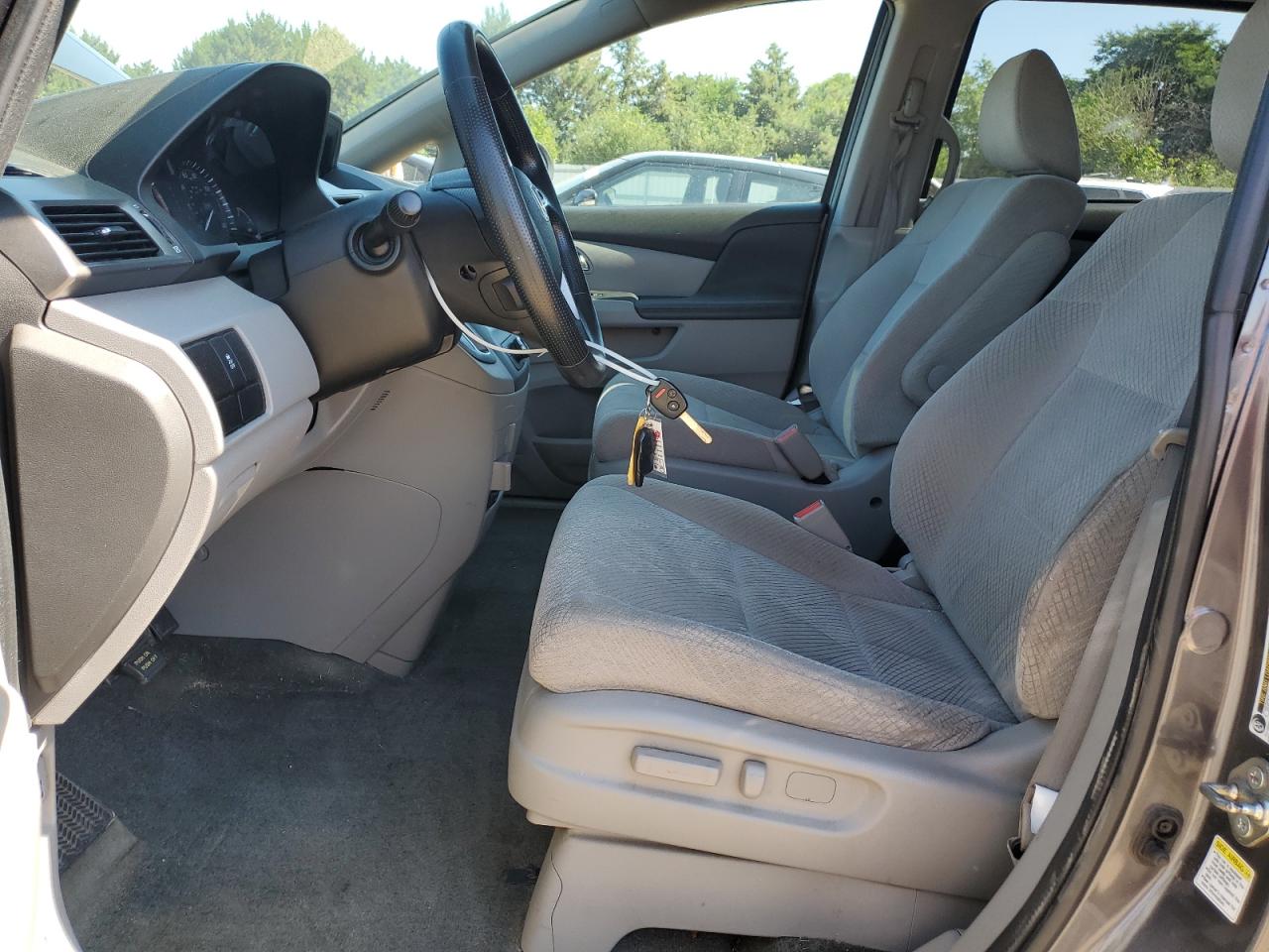 2016 Honda Odyssey Lx VIN: 5FNRL5H28GB081889 Lot: 62862065