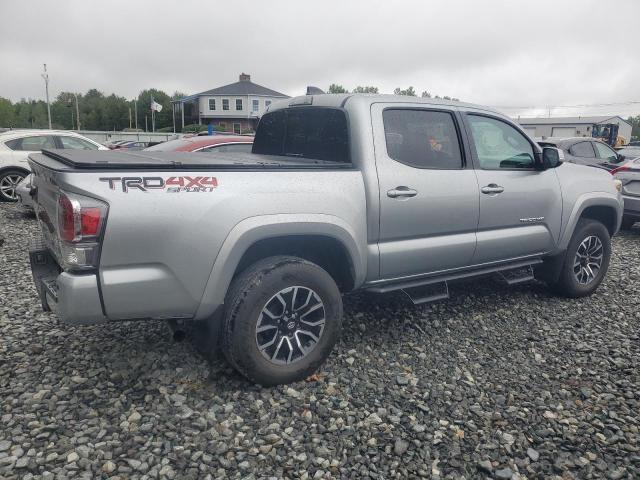  TOYOTA TACOMA 2022 Srebrny