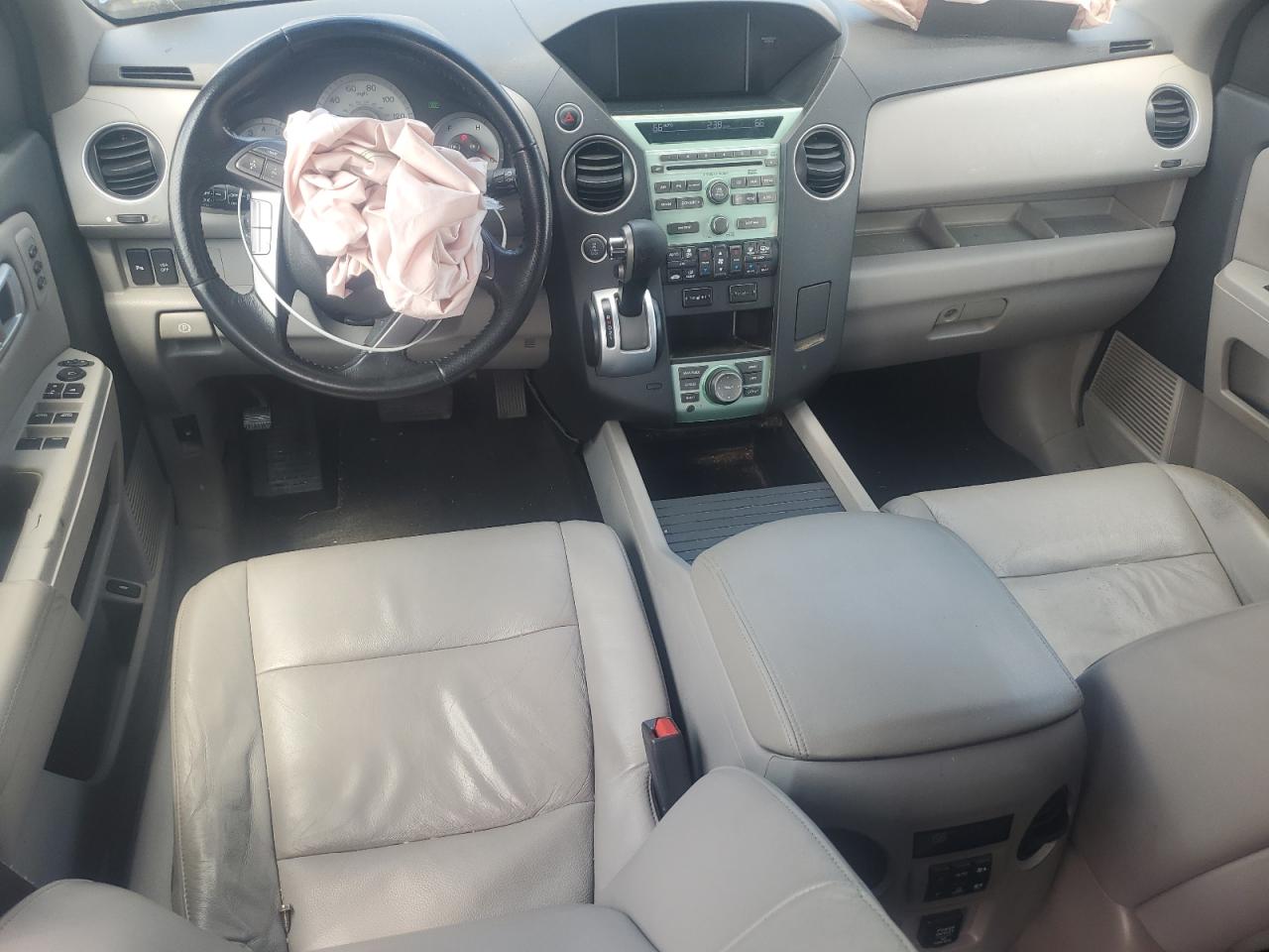2010 Honda Pilot Touring VIN: 5FNYF4H85AB003241 Lot: 64334555