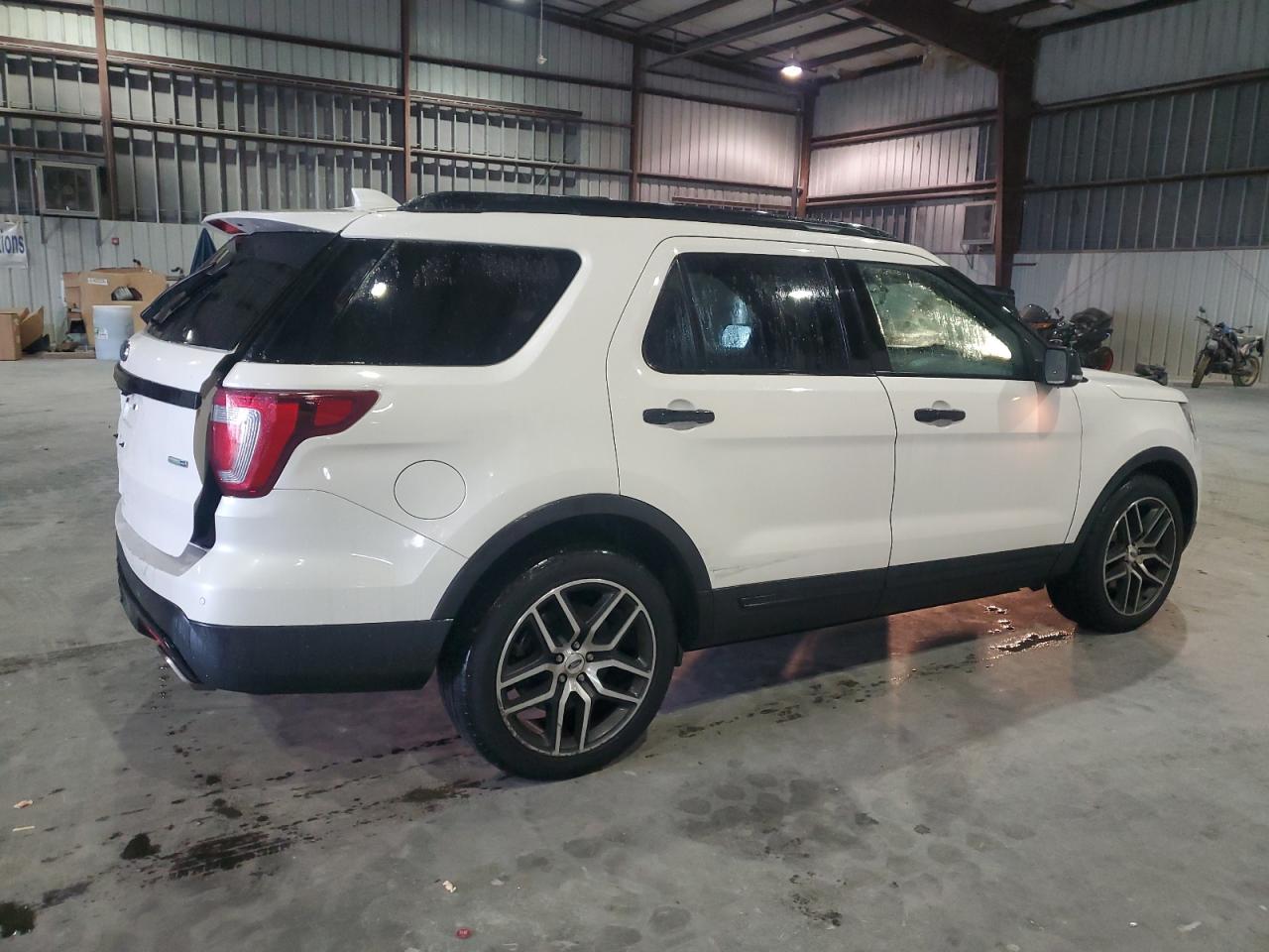 1FM5K8GT2HGC28191 FORD EXPLORER 2017