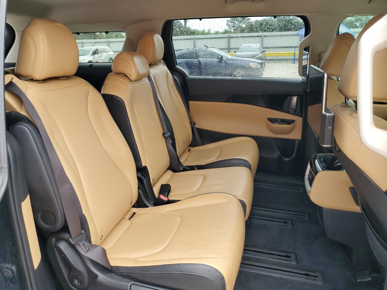 2022 Kia Carnival Ex VIN: KNDNC5H37N6147333 Lot: 64646195