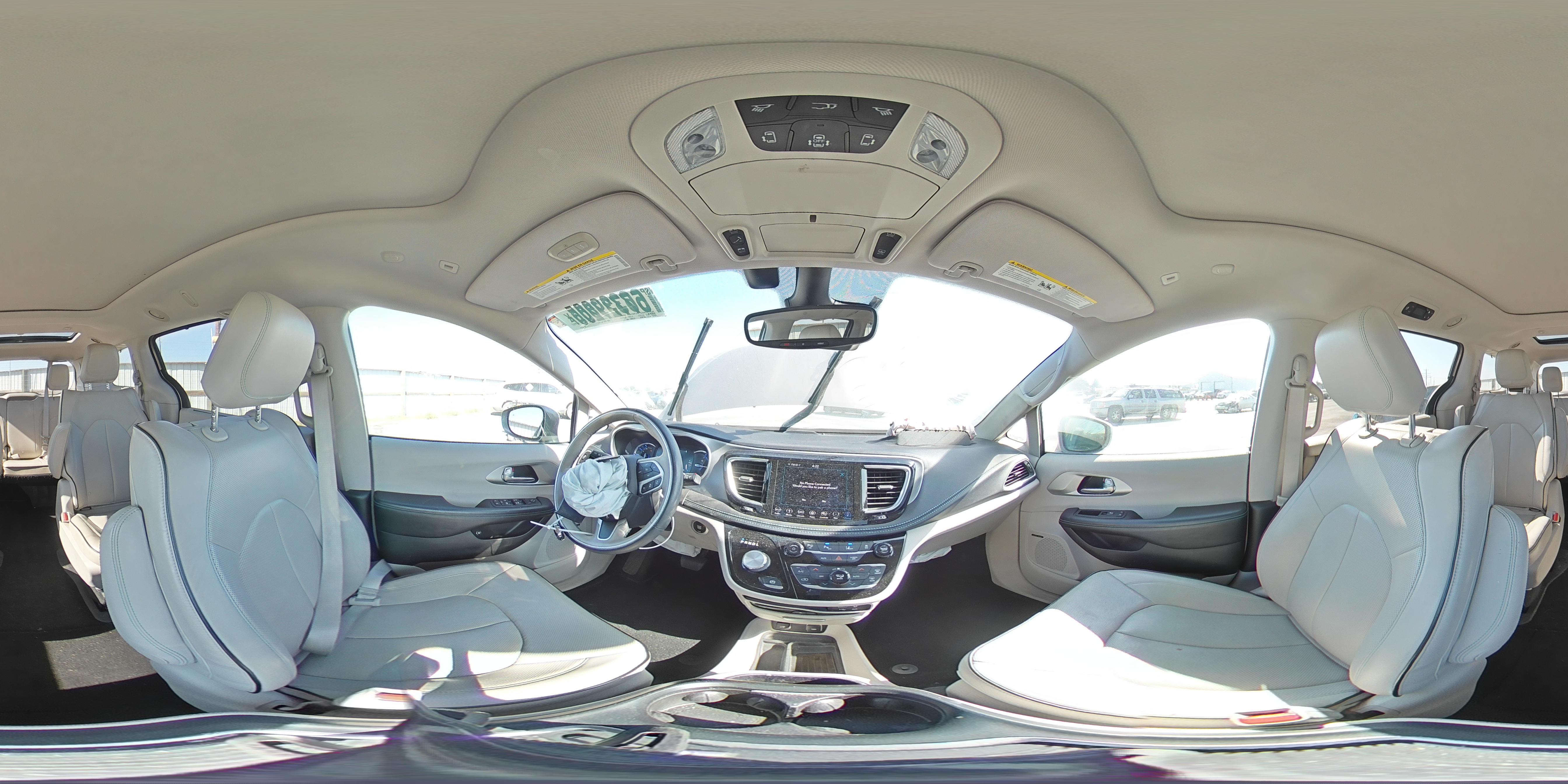 2018 Chrysler Pacifica Hybrid Limited VIN: 2C4RC1N78JR145174 Lot: 66339885