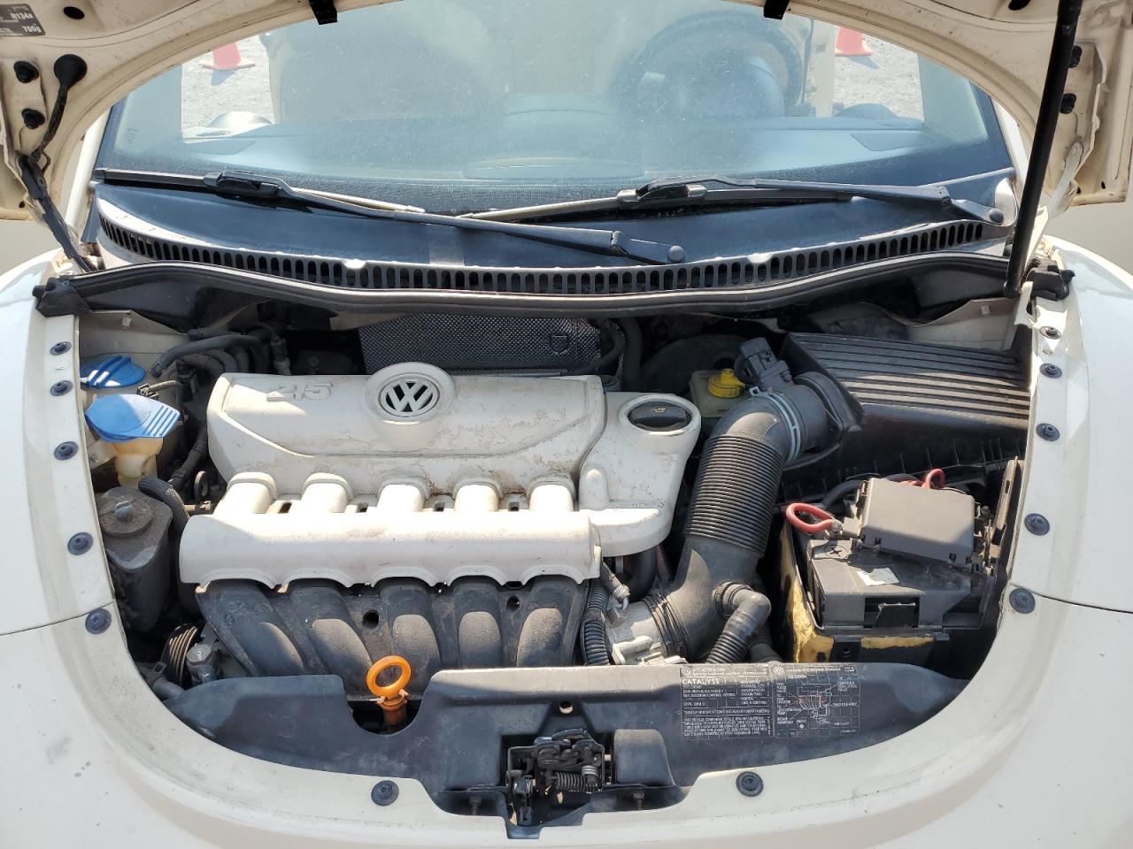2006 Volkswagen New Beetle 2.5L Option Package 2 VIN: 3VWSG31C76M401269 Lot: 64568075