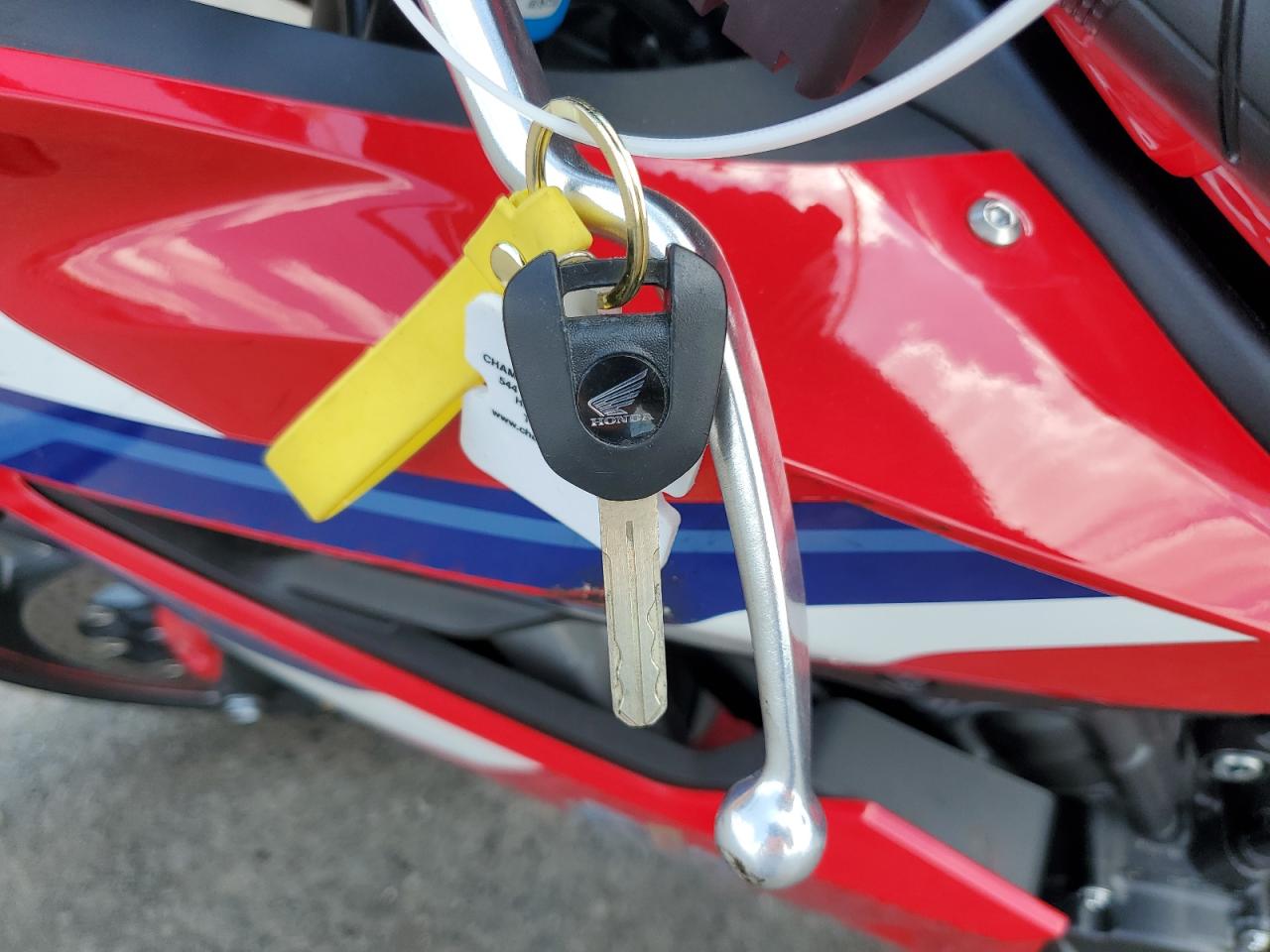 2024 Honda Cbr650 R VIN: MLHRH1555R5001555 Lot: 64304825