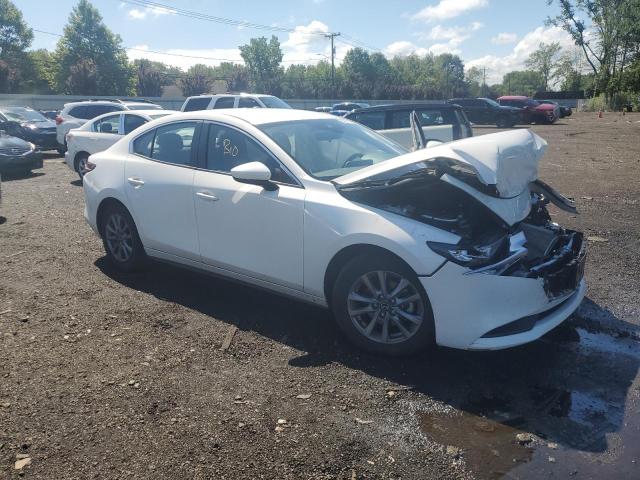  MAZDA 3 2021 Белы