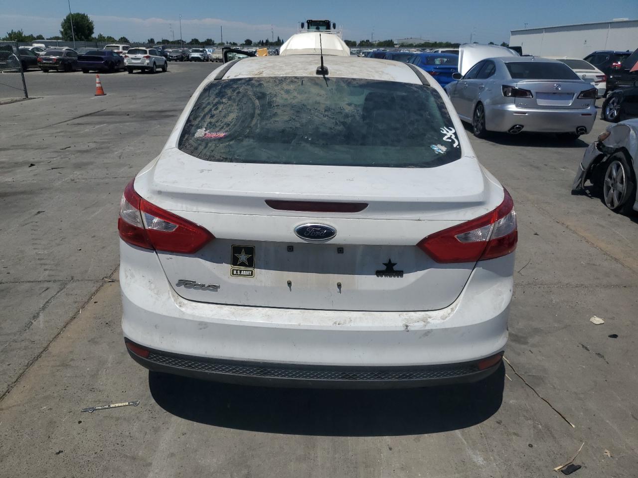 2014 Ford Focus S VIN: 1FADP3E24EL284690 Lot: 63155735