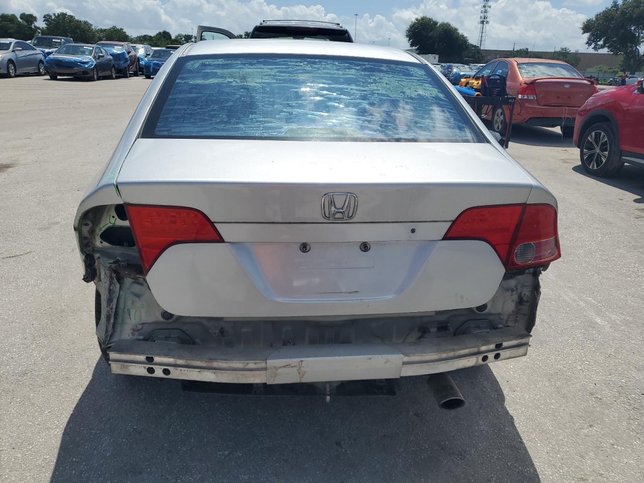 2008 Honda Civic Lx VIN: 1HGFA15578L008772 Lot: 64426595