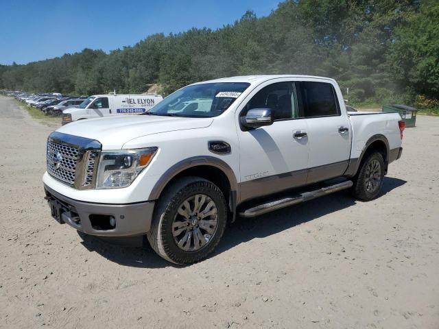  NISSAN TITAN 2017 White