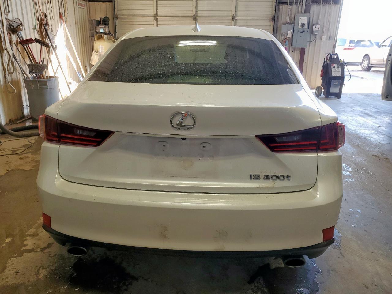 2016 Lexus Is 200T VIN: JTHBA1D2XG5029721 Lot: 64107385